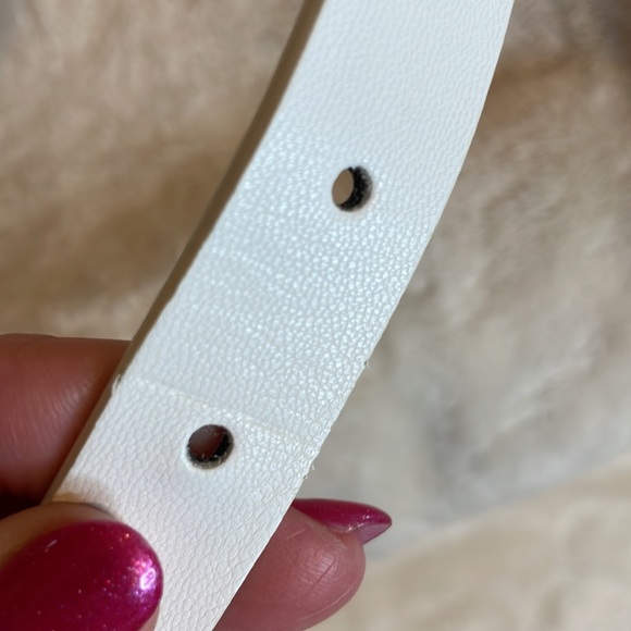 Torrid white belt size 2  2X 18 to 20 - Picture 6 of 12